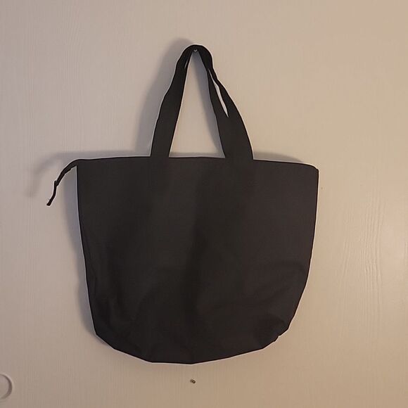 Broadway The Lion King tote with tags - Picture 3 of 3